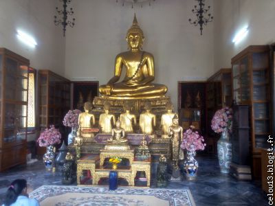 Qui connait pas le Wat Pho  ou Temple du Bouddha couché ??