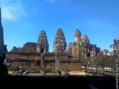 Le Preah Roup Temple