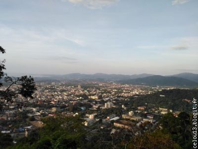 Vue du cote de Chalong depuis le Monkeys View Point
