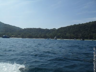 En approche de Coral Island