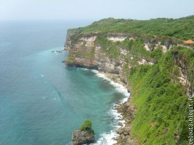 Mebulu cape ou se trouve Uluwatu temple