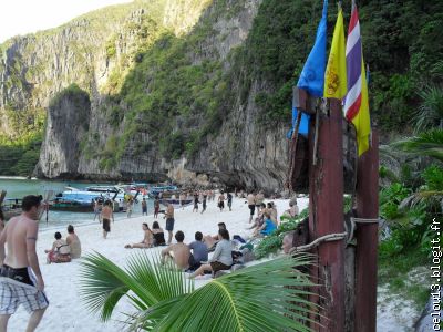 Du sable et du monde et c'est payant