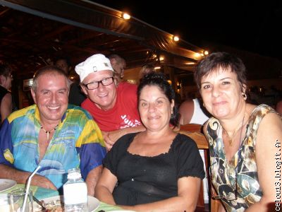 petite soirée au resto avec Robert , Marie Jo et Patricia et Su