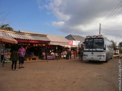 Arret pipi casse croute en chemein