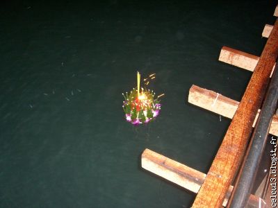 Il est parti pour un long voyage le Krathong